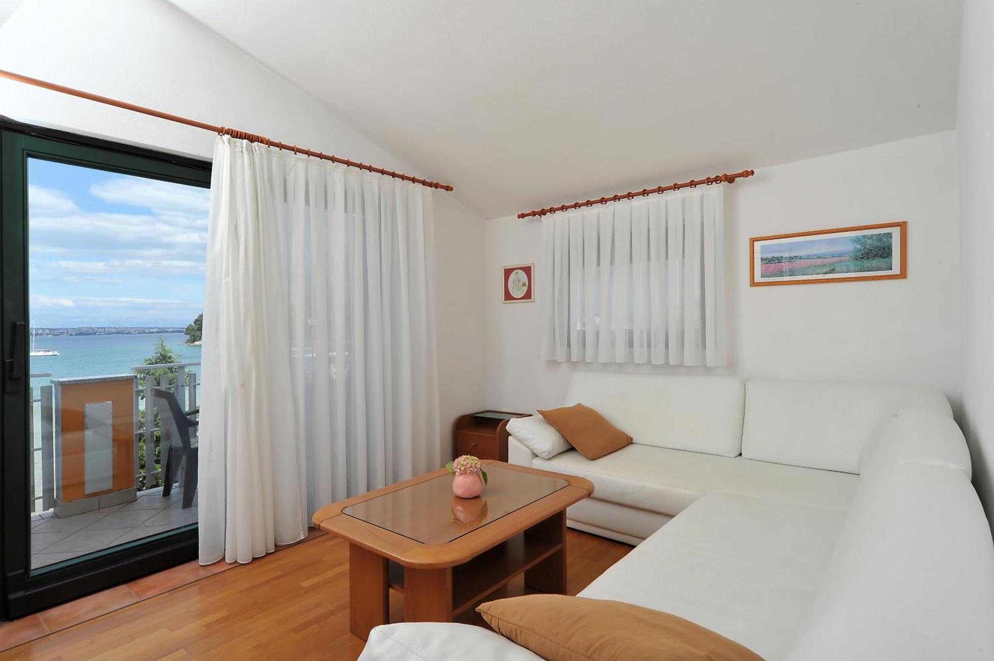 Apartments Villa Eden Preko Eksteriør billede