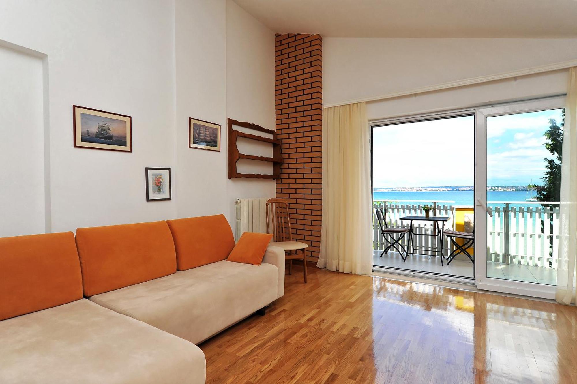 Apartments Villa Eden Preko Eksteriør billede